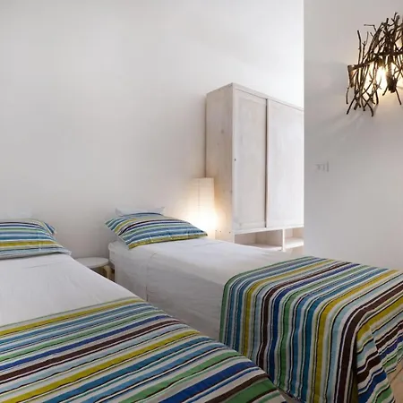 Daversa 1 By Puglia On Line *